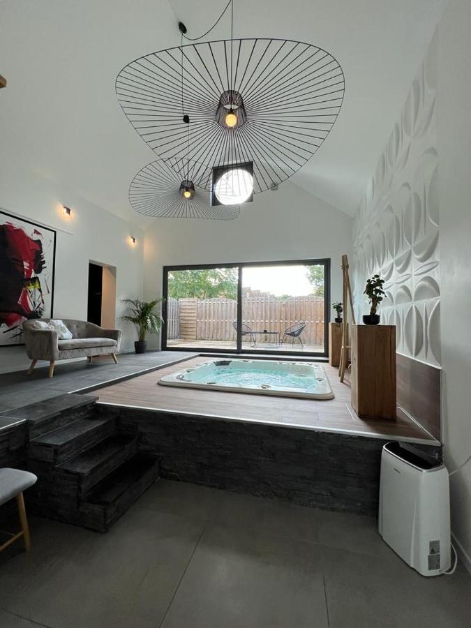 Wellness Loft Huy Apartment Екстериор снимка
